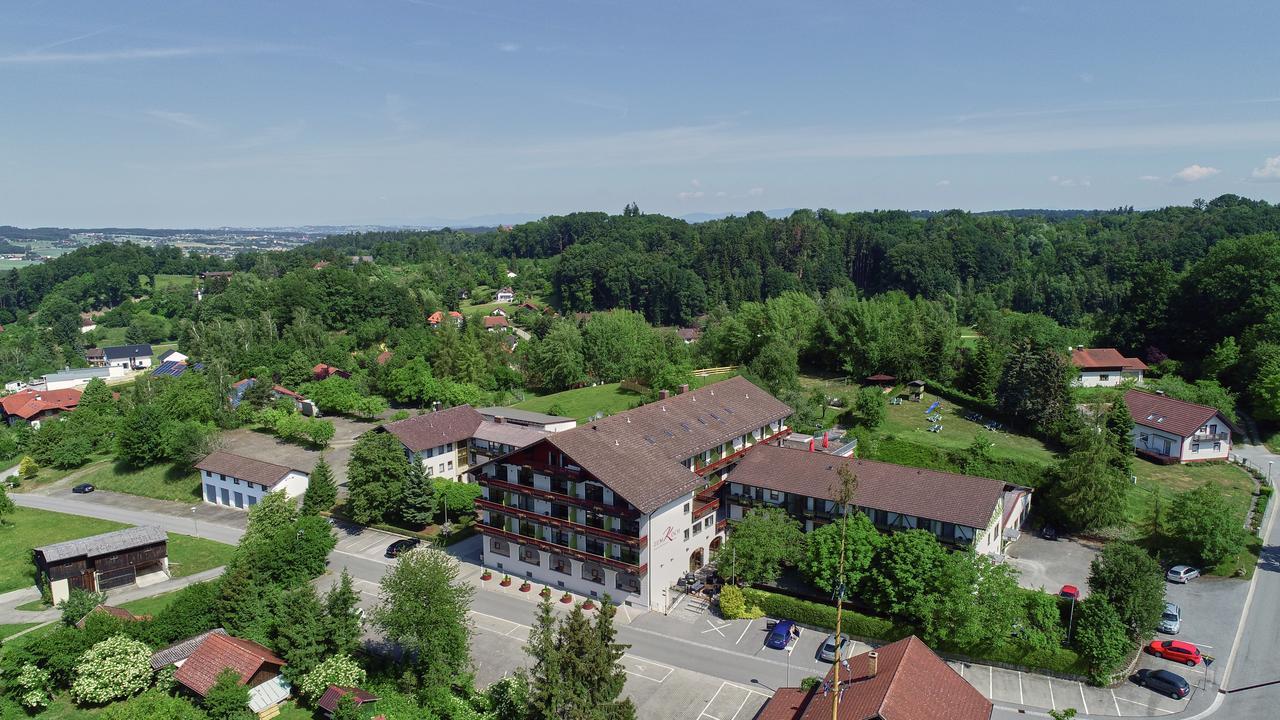 Wellnesshotel Zum Koch Ortenburg Luaran gambar