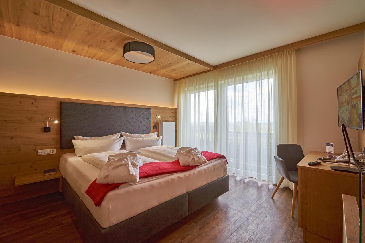 Wellnesshotel Zum Koch Ortenburg Luaran gambar