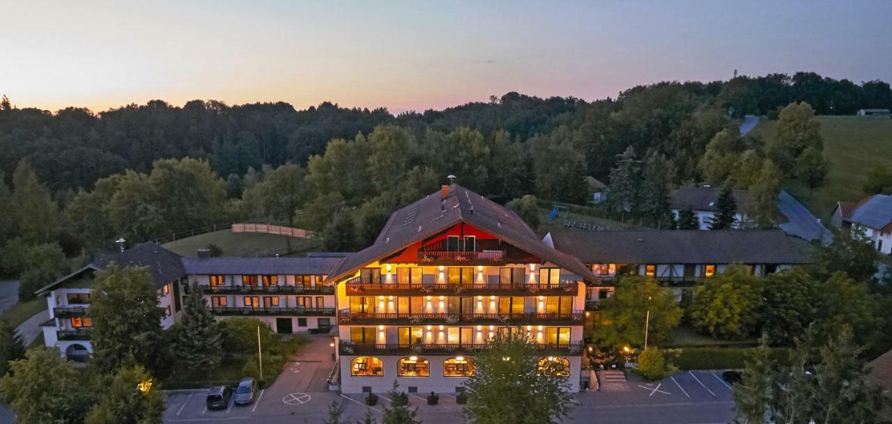 Wellnesshotel Zum Koch Ortenburg Luaran gambar